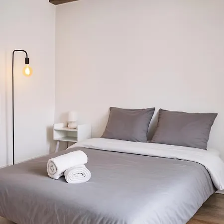 Historique - Maison David D Lägenhet Angers